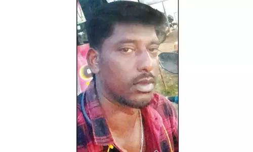 மனைவிக்கு புகைப்படங்களை காதலி அனுப்பியதால் மனம் உடைந்தார்: புதுமாப்பிள்ளை தற்கொலை மனைவிக்கு புகைப்படங்களை காதலி அனுப்பியதால் மனம் உடைந்தார்: புதுமாப்பிள்ளை தற்கொலை