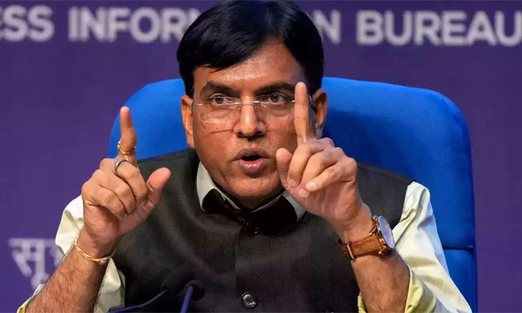 இளைஞர்கள்- ஆரோக்கியமானவர்களிடம் கூட அதிகரித்து வரும் மாரடைப்பு ஆராய குழு- மன்சுக் மாண்டவியா