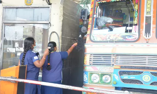 சுங்கச்சாவடி கட்டண உயர்வு ஏற்புடையதா? வாகன ஓட்டிகள், பொதுமக்கள் கருத்து