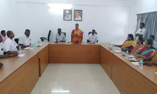 ஆனைமலையில்ஊராட்சி ஒன்றிய கூட்டத்தில் அனைத்து துறை அதிகாரிகள் பங்கேற்பதில்லை-கவுன்சிலர்கள் குற்றச்சாட்டு