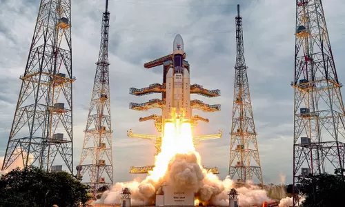 விண்வெளி வர்த்தகத்தில் சீனாவை மிஞ்சி கலக்கி வரும் இந்தியா விண்வெளி வர்த்தகத்தில் சீனாவை மிஞ்சி கலக்கி வரும் இந்தியா