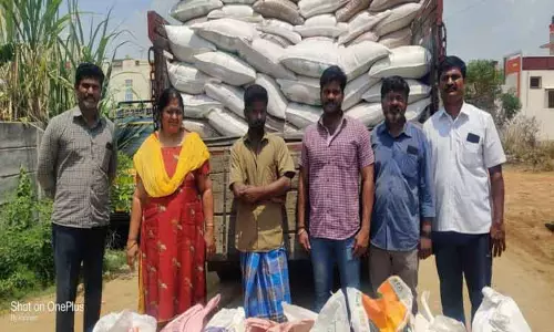 மதுரையில் இருந்து கோவைக்கு கடத்தி வரப்பட்ட 15 டன் ரேஷன் அரிசி பறிமுதல்