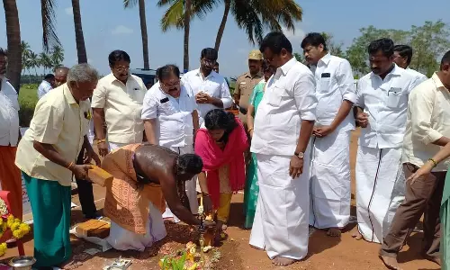 திருமண மண்டபம், தங்கும் விடுதி கட்ட பூமி பூஜை