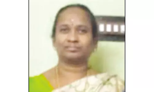 நிலத்தகராறில் பயங்கரம்: ஓடும் பஸ்சில் கழுத்தை அறுத்து பெண் படுகொலை