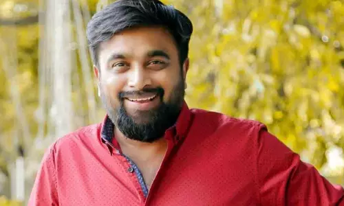 கிராமத்து கதையில் சசிகுமார்