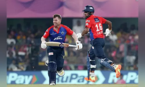 ஐபிஎல் தொடரில் 6,000 ரன்கள்...புதிய சாதனை படைத்த டேவிட் வார்னர்...!