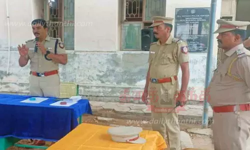 போலீஸ் நிலையங்களில் மனு விசாரணை சிறப்பு முகாம்