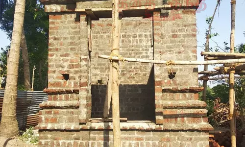 அரவூர் கார்கோடகேஸ்வரர் கோவிலில் ரூ.80 லட்சத்தில் திருப்பணி அரவூர் கார்கோடகேஸ்வரர் கோவிலில் ரூ.80 லட்சத்தில் திருப்பணி