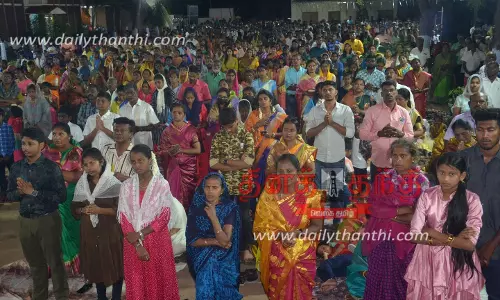 இயேசு கிறிஸ்துவின் உயிர்ப்பை கொண்டாடும் வகையில் தேவாலயங்களில் ஈஸ்டர் சிறப்பு பிரார்த்தனை; திரளான கிறிஸ்தவர்கள் பங்கேற்பு