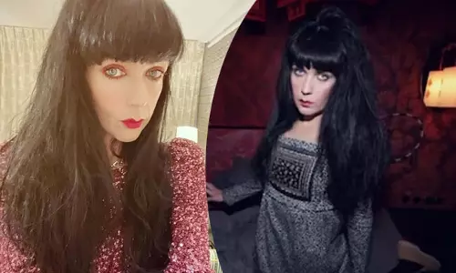 யார் பைத்தியம்...! பேயை திருமணம் செய்து கொண்ட பெண் பாடகி விவகாரத்துக்காக காத்து இருக்கிறார்...!