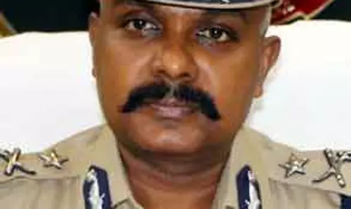 பதிவு செய்யாமல் சீட்டு நடத்தினால் நடவடிக்கை