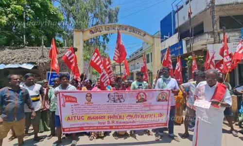 தூய்மை பணியாளர்கள் ஆர்ப்பாட்டம்