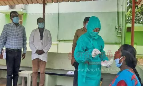 ஈரோடு அரசு ஆஸ்பத்திரியில்2-வது நாளாக கொரோனா தடுப்பு ஒத்திகை