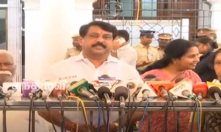 தமிழக சட்டப்பேரவையில் இருந்து பாஜக வெளிநடப்பு