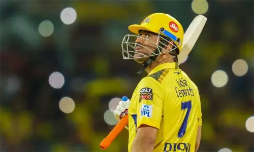 3 ரன்ல மேட்ச் மிஸ் ஆனதுக்கு இவங்க மட்டும் தான் காரணம் - வெளிப்படையாக பேசிய டோனி..!