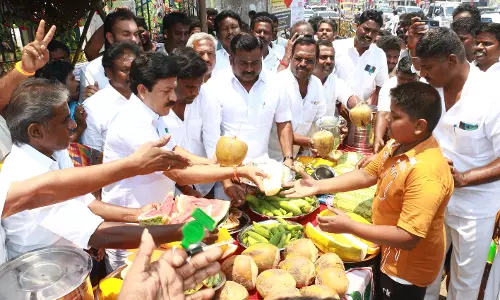 அ.தி.மு.க. சார்பில் நீர், மோர் பந்தல்