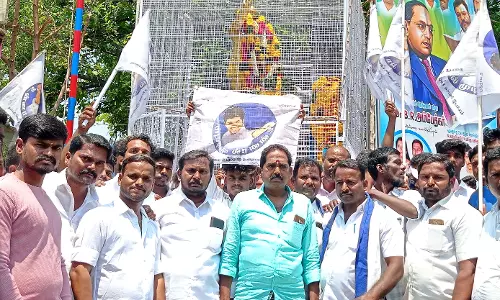 தர்மபுரியில், விஜய் மக்கள் இயக்கம் சார்பில்அம்பேத்கர் பிறந்தநாள் விழா