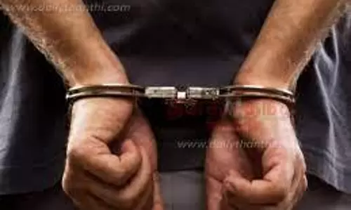 காதலித்த பெண்ணை திருமணம் செய்ய மறுத்து மிரட்டியவர் கைது