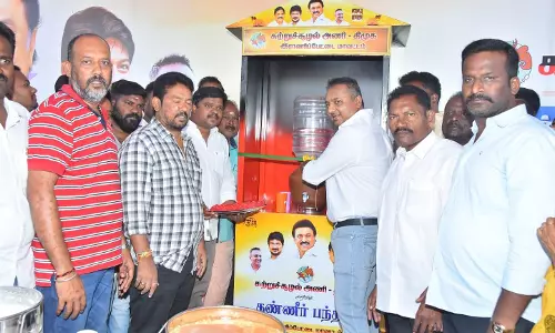 தி.மு.க. சுற்றுச் சூழல் அணி சார்பில் தண்ணீர் பந்தல் திறப்பு