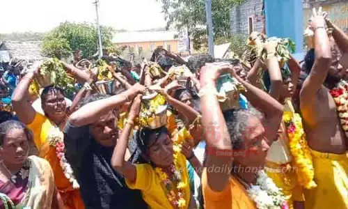 முத்துமாரியம்மன் கோவிலில் பால்குடம் ஊர்வலம் முத்துமாரியம்மன் கோவிலில் பால்குடம் ஊர்வலம்