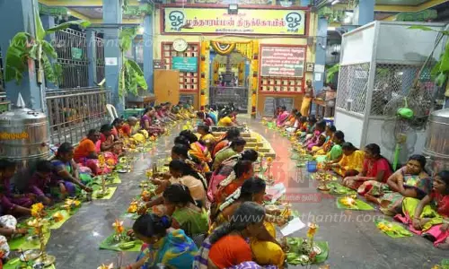 முத்தாரம்மன் கோவிலில் திருவிளக்கு பூஜை
