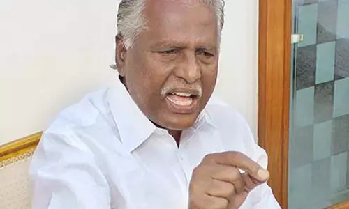 தி.மு.க. ஊழல் பட்டியலை அண்ணாமலை தனி நபராக வெளியிட்டாரா? பா.ஜ.க. தலைவராக வெளியிட்டாரா?கே.பி.முனுசாமி கேள்வி தி.மு.க. ஊழல் பட்டியலை அண்ணாமலை தனி நபராக வெளியிட்டாரா? பா.ஜ.க. தலைவராக வெளியிட்டாரா?கே.பி.முனுசாமி கேள்வி