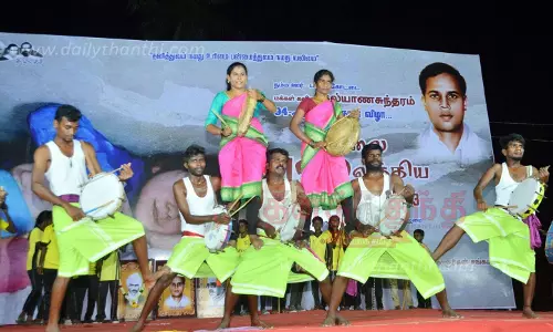 பட்டுக்கோட்டையில், கலை இலக்கிய இரவு நிகழ்ச்சி