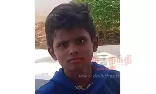 ஏரியில் மூழ்கி பள்ளி மாணவர் சாவு