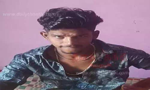 ஆலங்குளம் அருகே பட்டப்பகலில் பயங்கரம்; வாலிபர் ஓட, ஓட விரட்டி சரமாரி வெட்டிக்கொலை