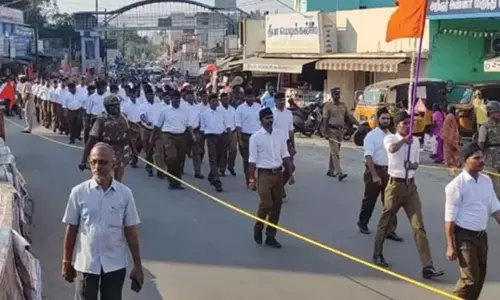 பேரணியின்போது நிபந்தனை மீறல்: ஆர்.எஸ்.எஸ் நிர்வாகிகள் 3 பேர் மீது வழக்குப்பதிவு