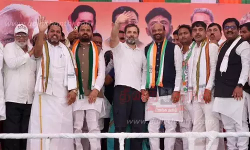 கர்நாடக பா.ஜனதா அரசு மீதான 40 சதவீத கமிஷன் குற்றச்சாட்டு குறித்து பிரதமர் மோடி வாய் திறக்காதது ஏன்?; ராகுல் காந்தி கேள்வி கர்நாடக பா.ஜனதா அரசு மீதான 40 சதவீத கமிஷன் குற்றச்சாட்டு குறித்து பிரதமர் மோடி வாய் திறக்காதது ஏன்?; ராகுல் காந்தி கேள்வி