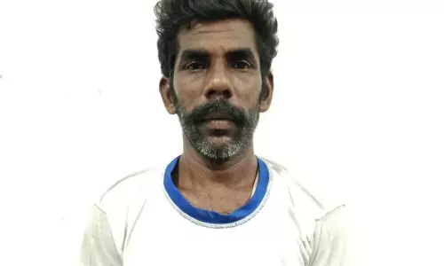 எட்டயபுரம் நகைக்கடையில் வெள்ளி பொருட்கள் திருடிய இறைச்சிகடை தொழிலாளி கைது