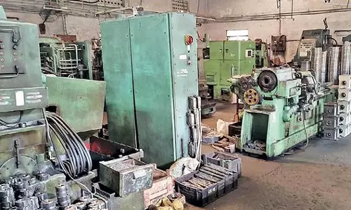 தொழிற்கூடங்களில் நாளை கதவடைப்பு போராட்டம்