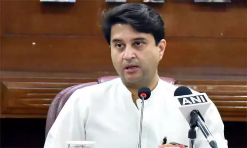 மத்திய மந்திரி ஜோதிராதித்ய சிந்தியாவிற்கு கொரோனா தொற்று உறுதி