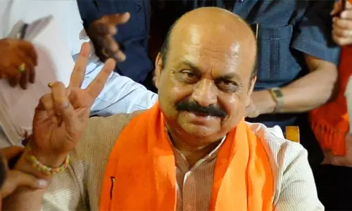 முதல்-மந்திரி பசவராஜ் பொம்மை இன்று வேட்புமனு தாக்கல் : ஜே.பி.நட்டா, நடிகர் சுதீப் பங்கேற்கிறார்கள் முதல்-மந்திரி பசவராஜ் பொம்மை இன்று வேட்புமனு தாக்கல் : ஜே.பி.நட்டா, நடிகர் சுதீப் பங்கேற்கிறார்கள்