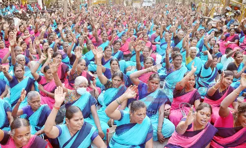 அங்கன்வாடி பணியாளர்கள் ஆர்ப்பாட்டம்