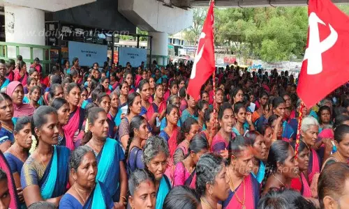 அங்கன்வாடி பணியாளர்கள் ஆர்ப்பாட்டம்