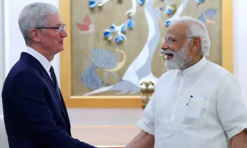 ஆப்பிள் நிறுவன சி.இ.ஓ. டிம் குக் பிரதமர் மோடி உடன் சந்திப்பு ஆப்பிள் நிறுவன சி.இ.ஓ. டிம் குக் பிரதமர் மோடி உடன் சந்திப்பு
