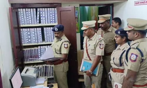 ராணிப்பேட்டை போலீஸ் நிலையத்தில் டி.ஐ.ஜி. ஆய்வு