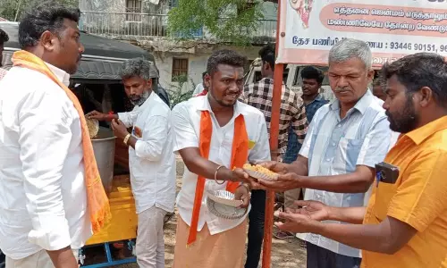 இந்து மக்கள் கட்சி தலைவர் அர்ஜுன் சம்பத் பிறந்தநாள் விழா