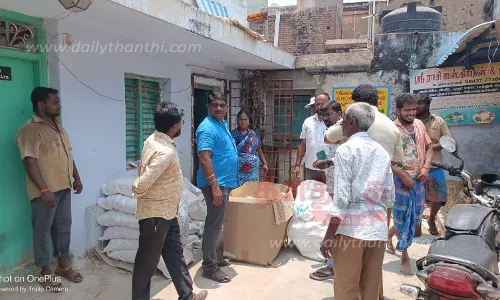 500 கிலோ பிளாஸ்டிக் பொருட்கள் பறிமுதல்