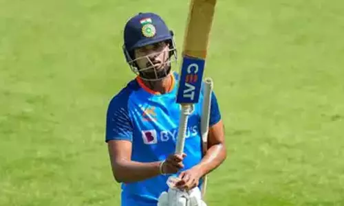 ஷ்ரேயாஸ் ஐயருக்கு வெற்றிகரமாக முடிந்த  அறுவை சிகிச்சை..!   உலகக்கோப்பையில் விளையாட வாய்ப்பு - ரசிகர்கள் மகிழ்ச்சி