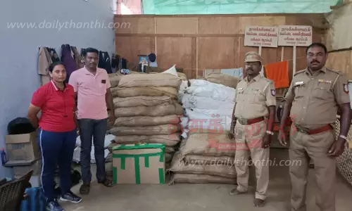 2 டன் புகையிலை பொருட்கள் பறிமுதல்