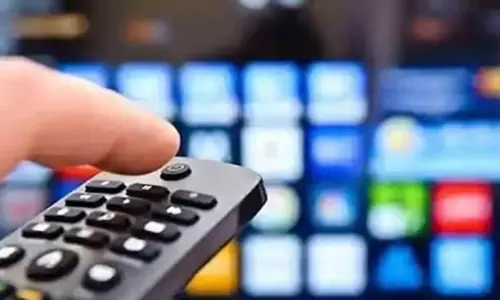 இந்திய டி.வி. சேனல்களை ஒளிபரப்பக்கூடாது - பாகிஸ்தான் அரசாங்கம் எச்சரிக்கை