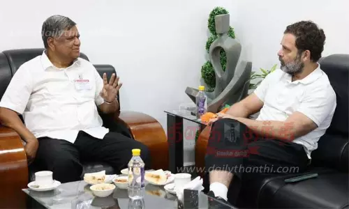 ராகுல்காந்தியுடன் ஜெகதீஷ் ஷெட்டர் சந்திப்பு; பா.ஜனதா உள் விஷயங்கள் குறித்து ஆலோசனை