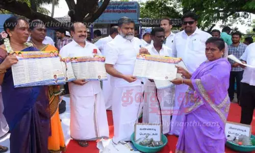 சாதனை விளக்க துண்டு பிரசுரம் வினியோகம்