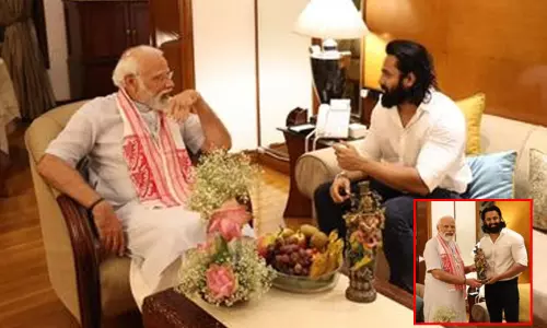 பிரதமர் மோடியுடன் பிரபல நடிகர் சந்திப்பு; ஒரு வார்த்தையை கூட ஒருபோதும் மறக்க மாட்டேன் என உருக்கம்