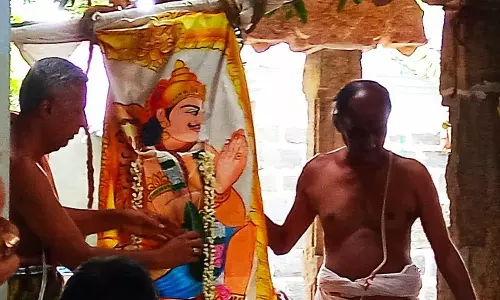 ஜம்புலிபுத்தூர் கதலி நரசிங்கபெருமாள் கோவிலில் சித்திரை தேர் திருவிழா கொடியேற்றம் ஜம்புலிபுத்தூர் கதலி நரசிங்கபெருமாள் கோவிலில் சித்திரை தேர் திருவிழா கொடியேற்றம்