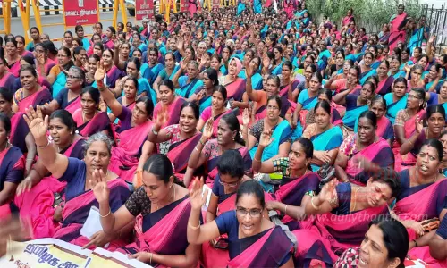 அங்கன்வாடி ஊழியர்களின் போராட்டம் வாபஸ்..!