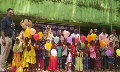 மாணவர் சேர்க்கை விழிப்புணர்வு பேரணி மாணவர் சேர்க்கை விழிப்புணர்வு பேரணி